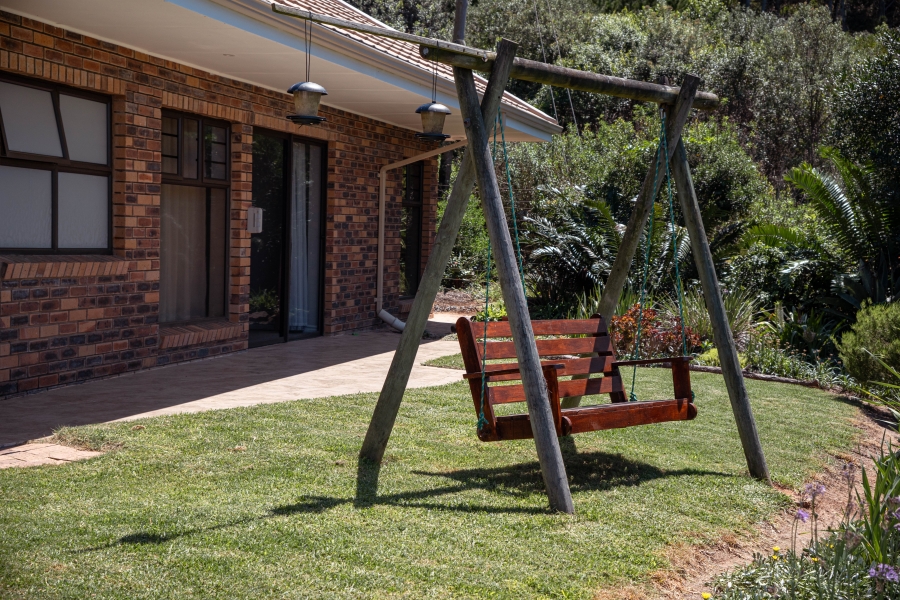 3 Bedroom Property for Sale in Wilderness Heights Western Cape